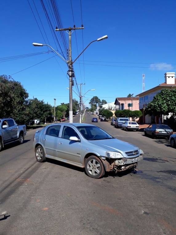 Acidente envolve carro e moto em Horizontina - foto 2