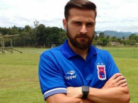 Jonas Pessalli, 26 anos, bateu carro em poste nesta madrugada