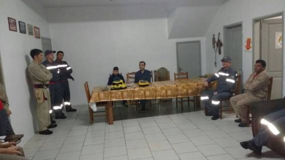 Rotary Clube doa aparelho para o Corpo de Bombeiros Misto de Três de
Maio - foto 5