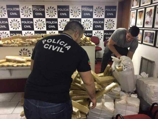 Droga era transportada em um caminhão e foi 

interceptada no pedágio na BR-290