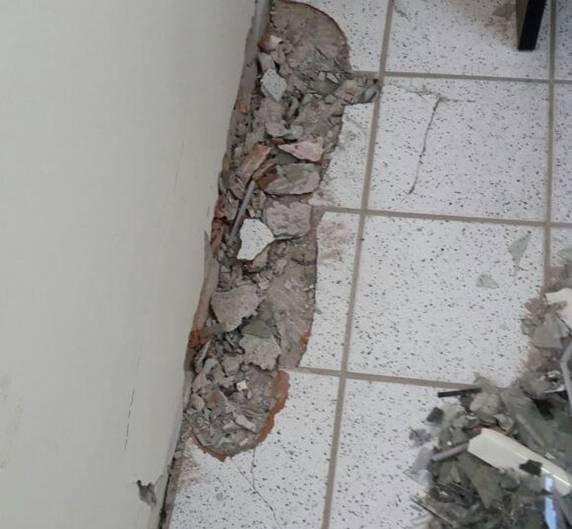 Delegacia é alvo de explosão em Balneário Rincão - foto 2