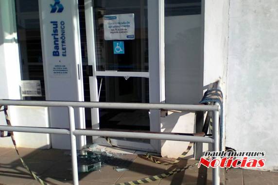 Bandidos atacam agências bancárias em Jari, na Região Central do Estado - foto 2