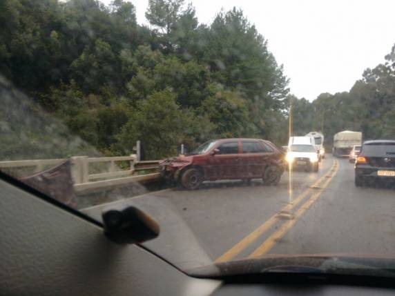 Em 4 horas são
registrados 4 acidentes entre Passo Fundo e Marau - foto 3