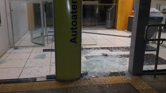 Duas agências bancárias são explodidas no Vale do Taquari - foto 3