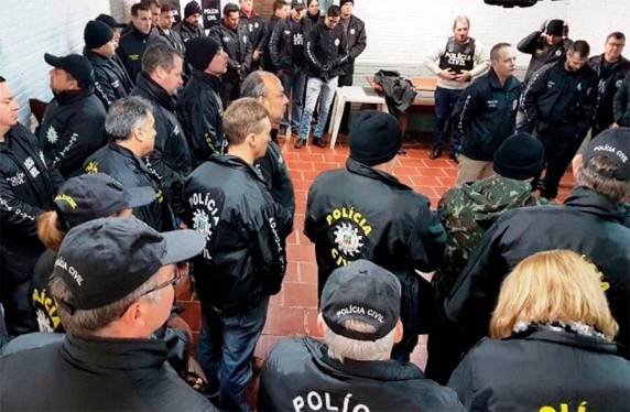 Polícia Civil realiza operação contra o tráfico de drogas em Santa Rosa - foto 3
