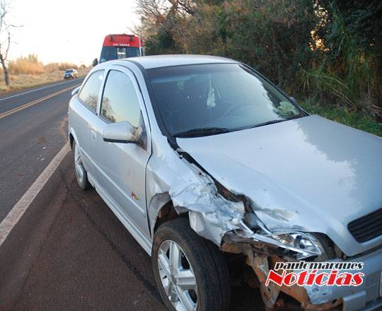 Colisão traseira deixa dois feridos na BR 472 em Três de Maio - foto 3