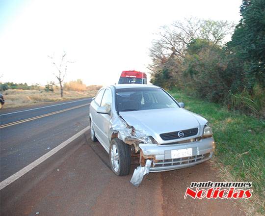 Colisão traseira deixa dois feridos na BR 472 em Três de Maio - foto 9