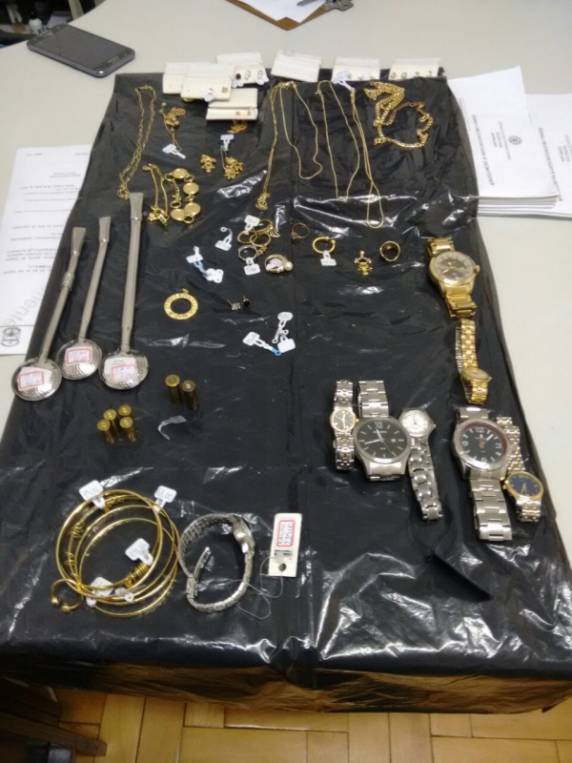 Policia Civil realiza apreensões de produtos de furto em Santo Ângelo - foto 5