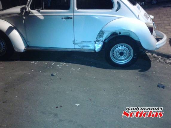 Motorista foge com veículo depois de se envolver em acidente no centro de Três de
Maio - foto 3