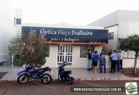 Assaltantes em fuga são presos pela Brigada Militar na divisa de Três de Maio e São José do Inhacorá - foto 10
