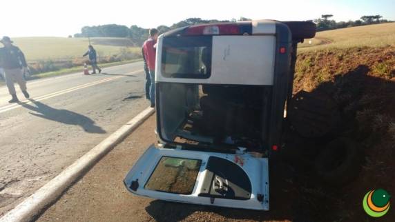 Roda de caminhão desprende e atinge veículo entre Passo Fundo e Carazinho - foto 2