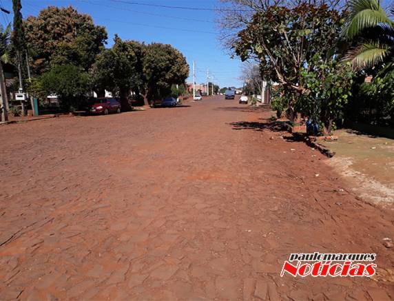 Trecho da rua
Planalto continua em más condições, em Três de Maio - foto 5