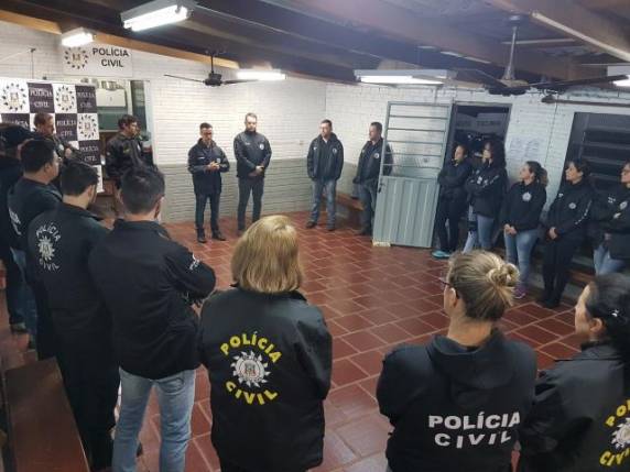 Operação Insistência II investiga o 

tráfico de drogas em bairro residenciais do município