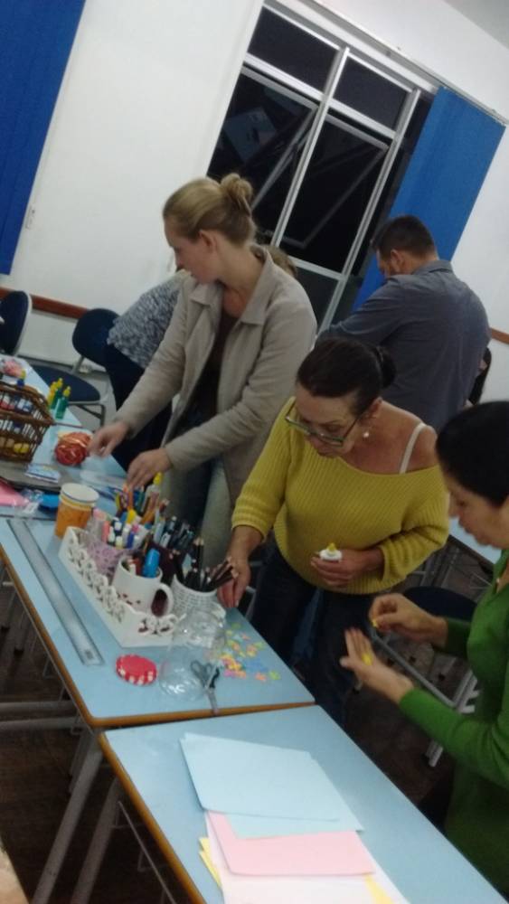 Acadêmicos de Ciências Econômicas treinam a criatividade - foto 2
