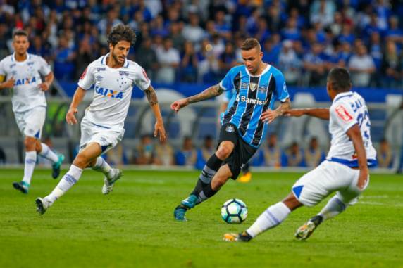 Equipe foi derrotada por 1 a 0 no tempo normal e, nas penalidades, o 

Cruzeiro venceu por 3 a 2