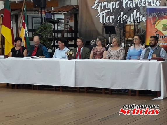 Lançado o livro que conta a história do CTG Tropeiros do Buricá de Três de Maio - foto 2