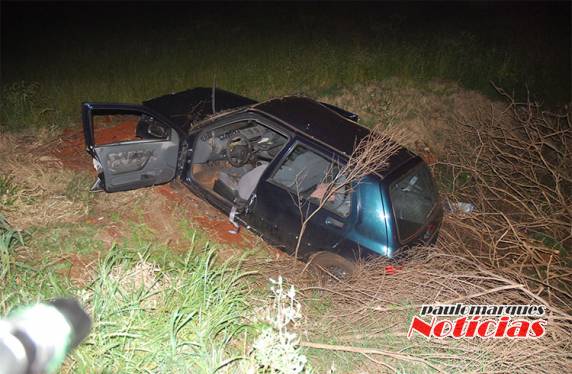 Jovem fica ferido depois de uma saída de pista na Perimetral de acesso a Três de Maio - foto 3