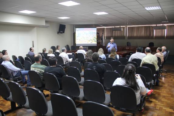 Projeto que será encaminhado ao Legislativo, 

apresenta os projetos das Secretarias Municipais para o ano de 2018