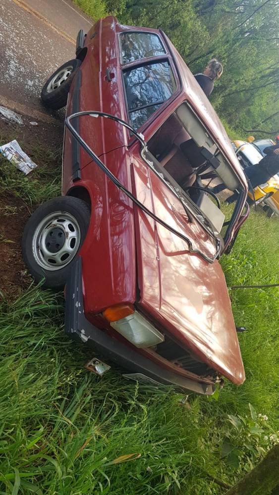 Colisão entre dois veículos deixa uma pessoa ferida na RS 522 entre Ijuí e Augusto Pestana - foto 3