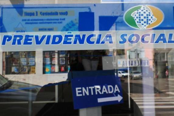 Auditores do Ministério da Transparência e da CGU identificaram irregularidades e inconsistências na prestação de 

contas anual do instituto