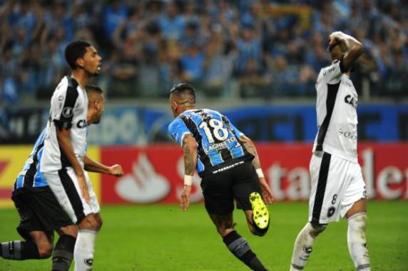 Gol de Barrios colocou o Tricolor entre os quatro melhores 

da América