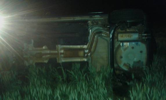 Veículo capota na Perimetral em Bela Vista, Três de Maio - foto 2