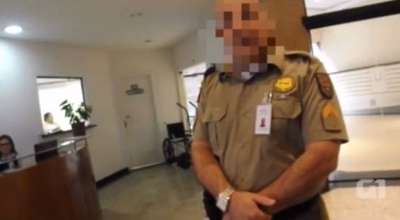 Segundo ele, segurança do Ministério Público de SC o impediu de entrar. Órgão diz que repudia as acusações e que o promotor foi 

"interpelado" assim como outros participantes sem identificação