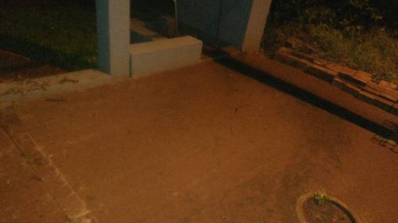 Famílias são surpreendidas com lama dentro de suas casas, em Três de Maio - foto 2