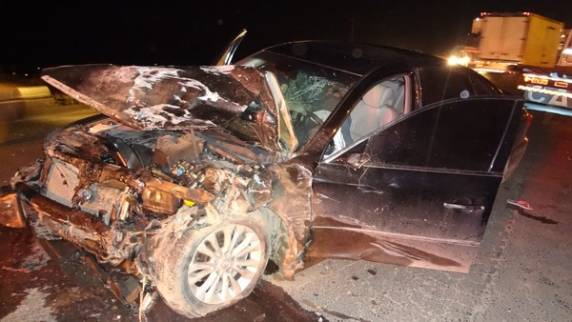 Batida aconteceu em 

uma curva, em frente ao hospital da cidade