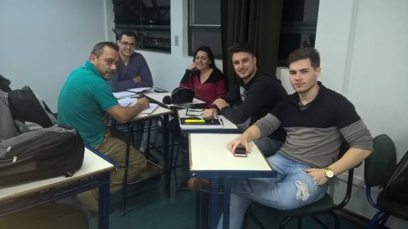 Acadêmicos de Direito estudam ações para efetivação dos DH
com base no design thinking - foto 6