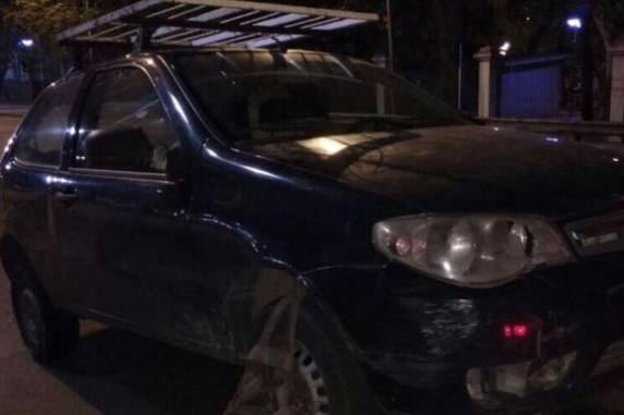 Condutor foi abordado na Cidade Baixa 

durante blitz da Balada Segura na sexta (20) e teve o carro apreendido