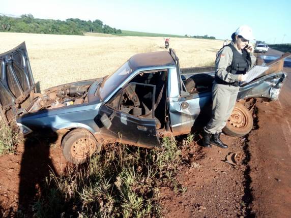 Veículo incendeia depois de uma colisão na RS 342 em
Horizontina - foto 8