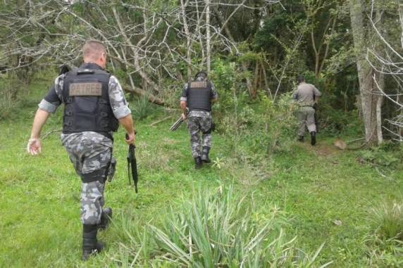 Em julho, oito detentos tinham 

escapado do local, também ao serrar as barras de ferro de uma cela