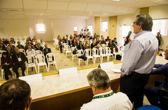 A série de palestras, promovida pelo Senar-RS, está percorrendo o Estado a fim de levar o conhecimento da 

legislação previdenciária no meio rural