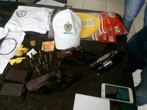 Ação conjunta da PF, PC e BM, resultou na prisão de três homens e apreensões em 

São Borja - foto 3