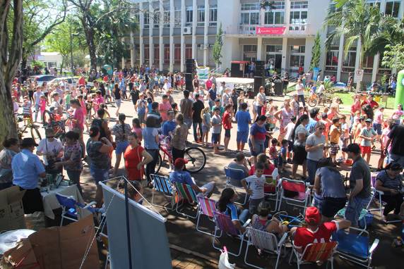 Evento teve como objetivo a confraternização entre as famílias e a possibilidade de uma 

atividade diferente para as crianças