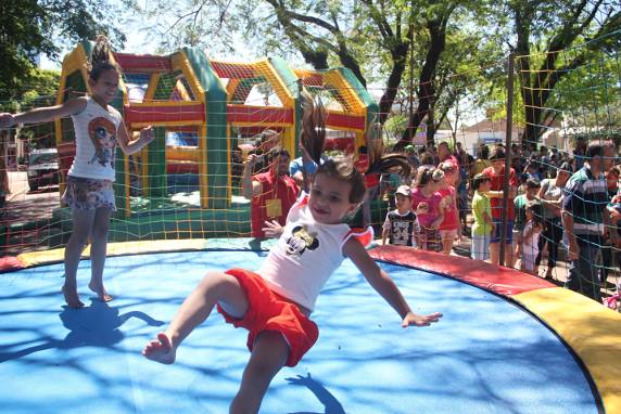 ''Família na Praça''
movimentou o feriado em Três de Maio - foto 6