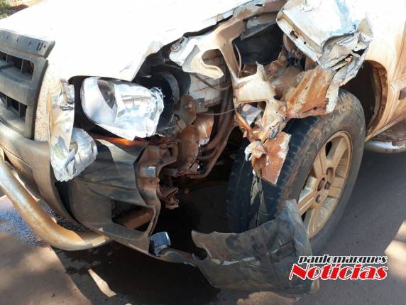 Acidente com danos materiais na Av. Senador Alberto
Pasqualini em Três de Maio - foto 2