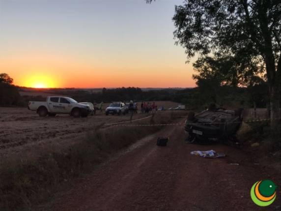 Adolescente morre em capotamento no interior de Passo Fundo - foto 3