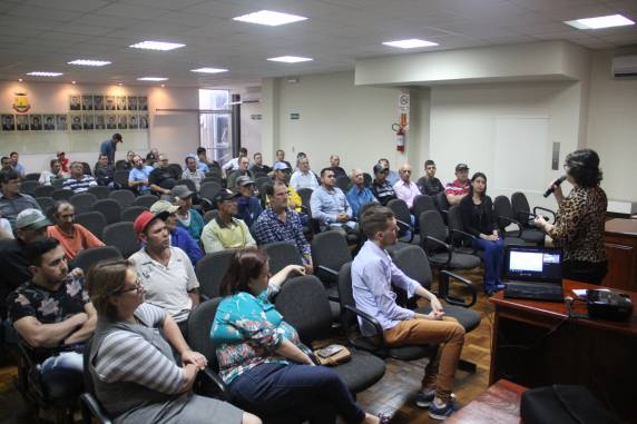 Novembro Azul: servidores municipais recebem informações sobre a saúde do homem - foto 2