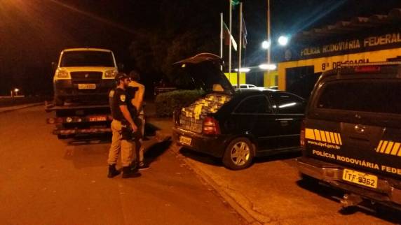 PRF E BM apreendem 3
veículos carregados com cigarro contrabandeado no norte do estado - foto 3