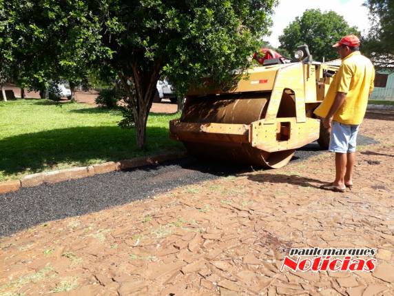 Secretaria de Obras soluciona problema
em frente a uma residência no bairro Oriental - foto 3