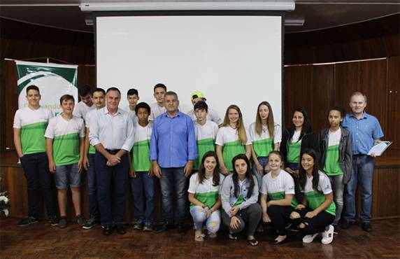 Projeto
Cultivando o Futuro 2017 formou 230 jovens - foto 5