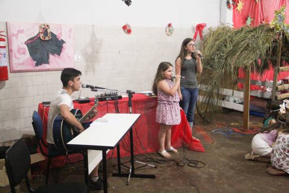 Apresentações natalinas encerram ano na
Casa da Cidadania - foto 2