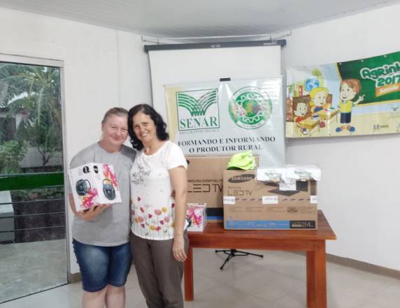 Sindicato
Rural de Três de Maio sedia cerimônia de premiação do Agrinho - foto 5