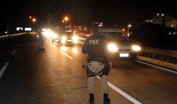Fiscalização conjunta PRF, GMF e PMRv na Via Expressa marca início da Operação Rodovida - foto 5