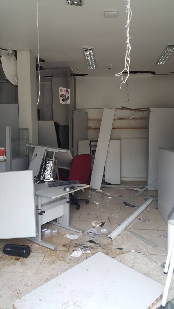 Grupo explode caixa eletrônico em Cerro Grande do Sul - foto 5