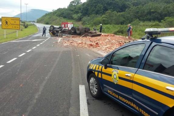 Acidente aconteceu no quilômetro 57, em Maquiné