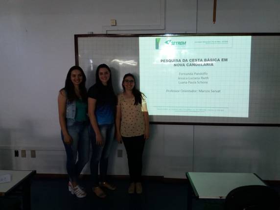 Acadêmicos de Administração da SETREM
apresentam pesquisa da cesta básica - foto 2
