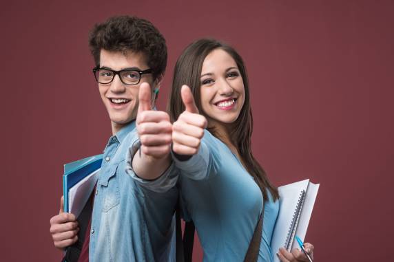 Neste processo seletivo são ofertadas vagas para os cursos de Administração, Enfermagem, Engenharia de Produção, Pedagogia, Psicologia e 

Sistemas de Informação
